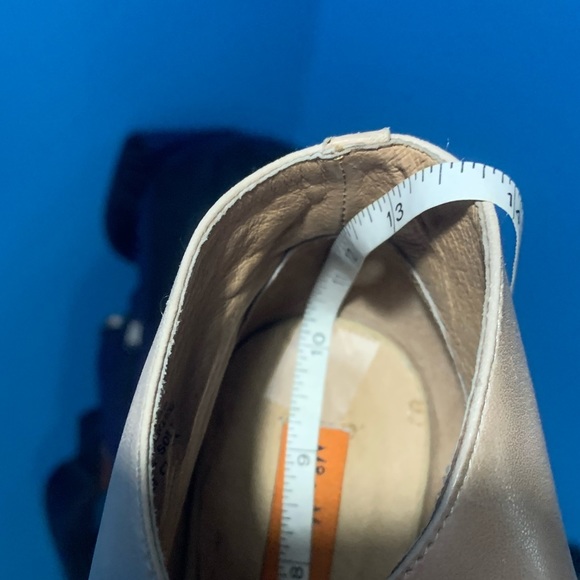 COPY - Miz Mooz wedge heels - Picture 9 of 11